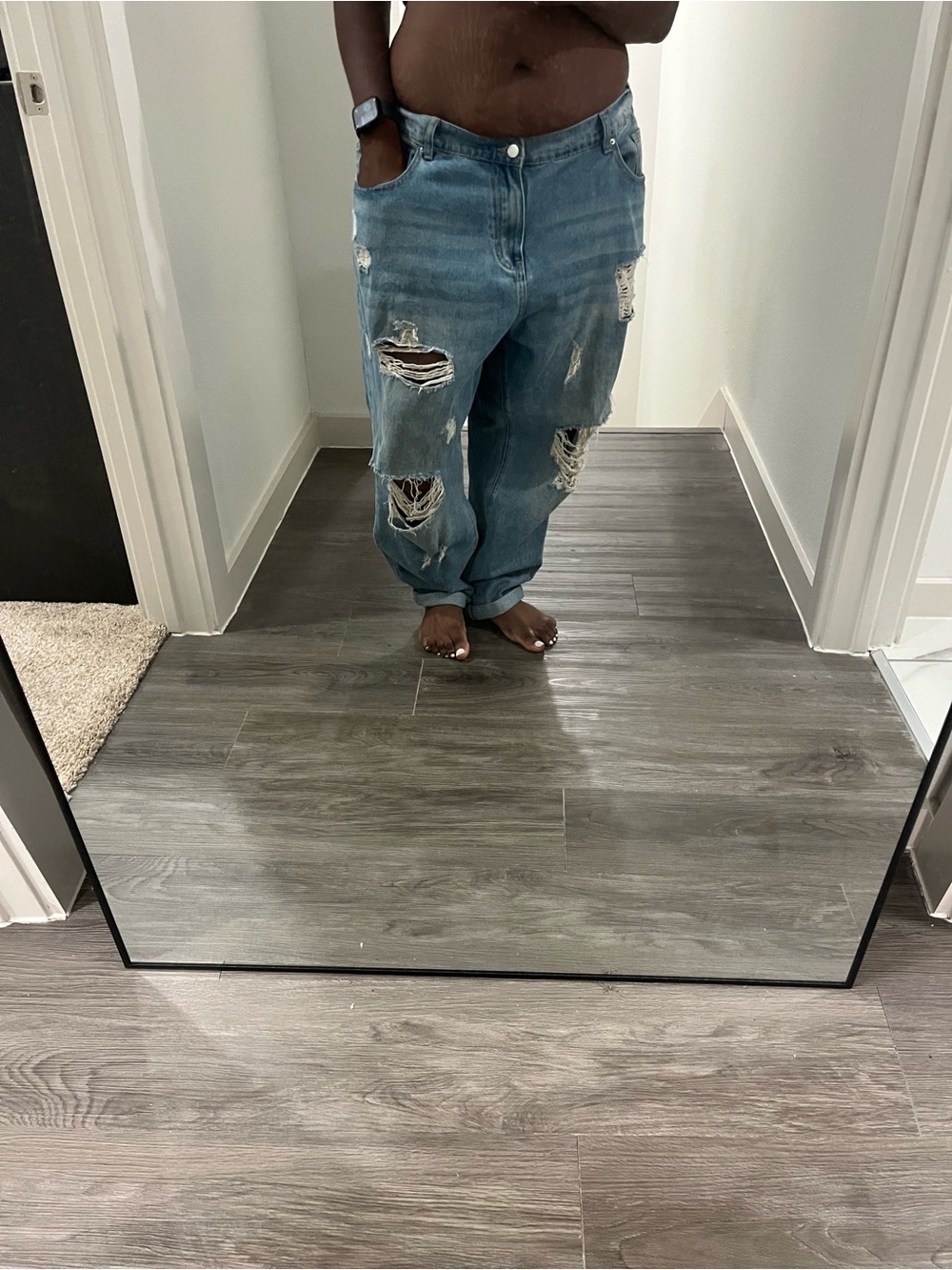 SHEIN Light Blue Distressed Relaxed Jeans
